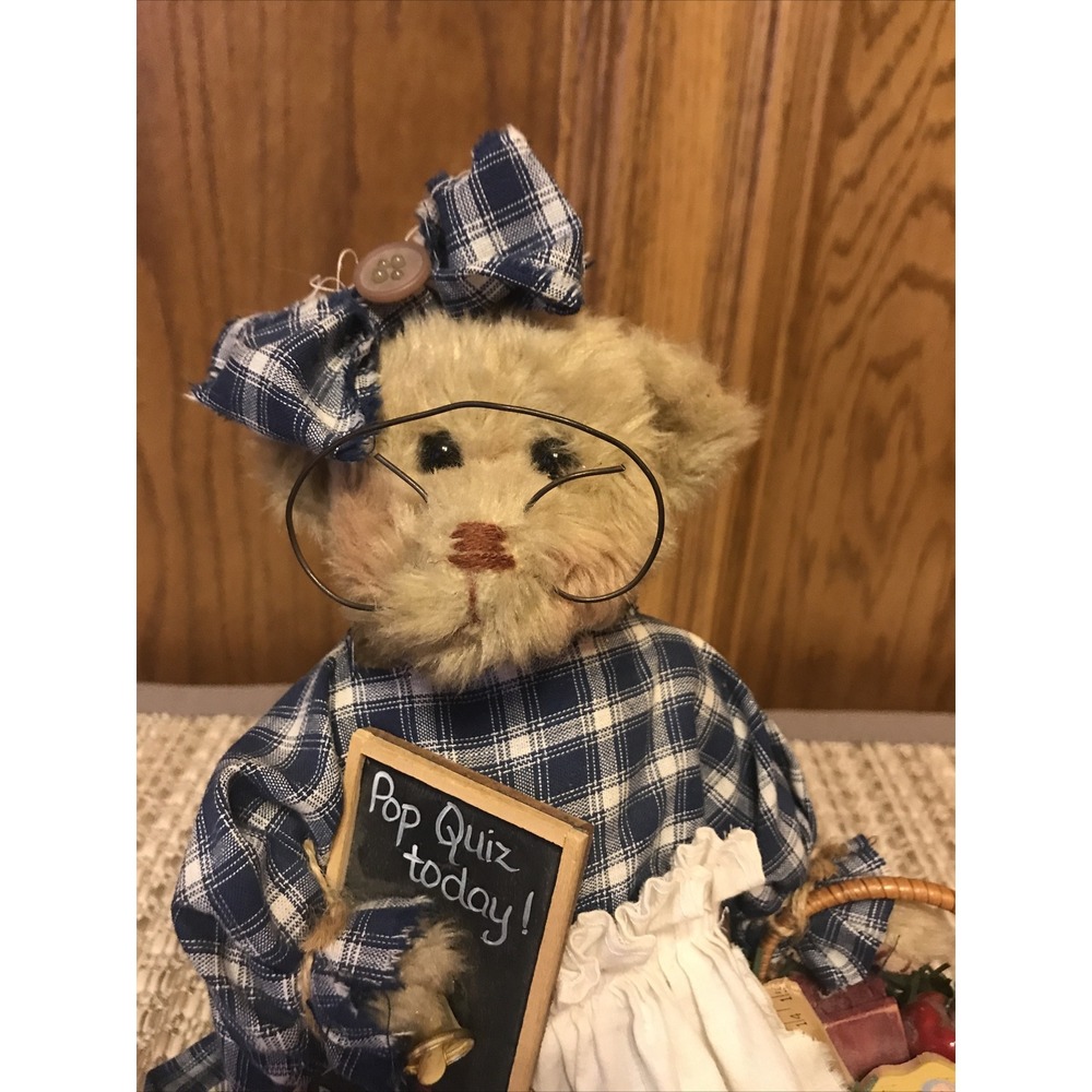 Vintage Country‎ Teacher Bear Doll Plaid Dress Chalkboard Basket Decor - Picture 3 of 8